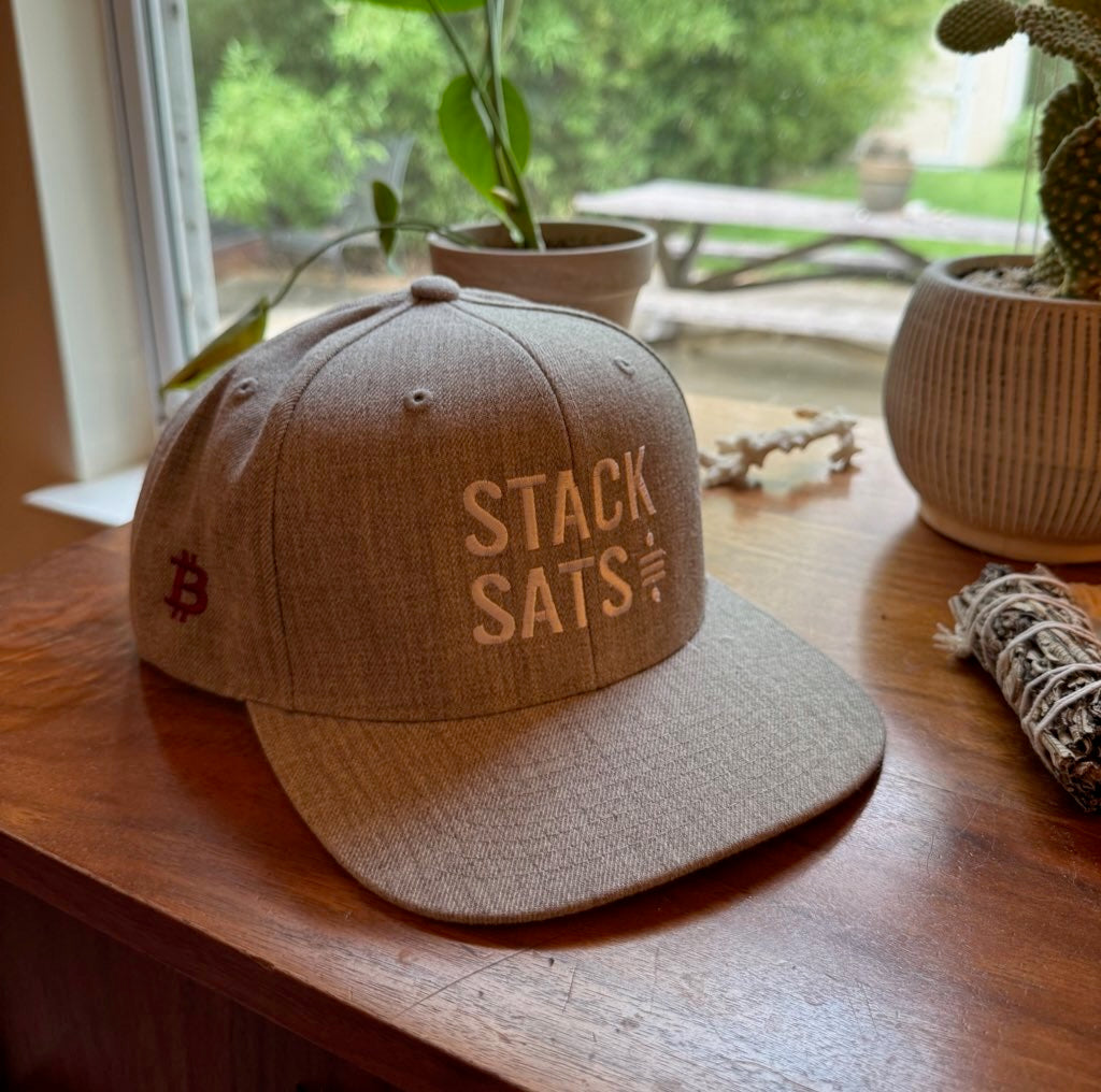 Bitcoin 'Stack Sats' snapback hat in heather grey - Sovereign Goods premium crypto apparel
